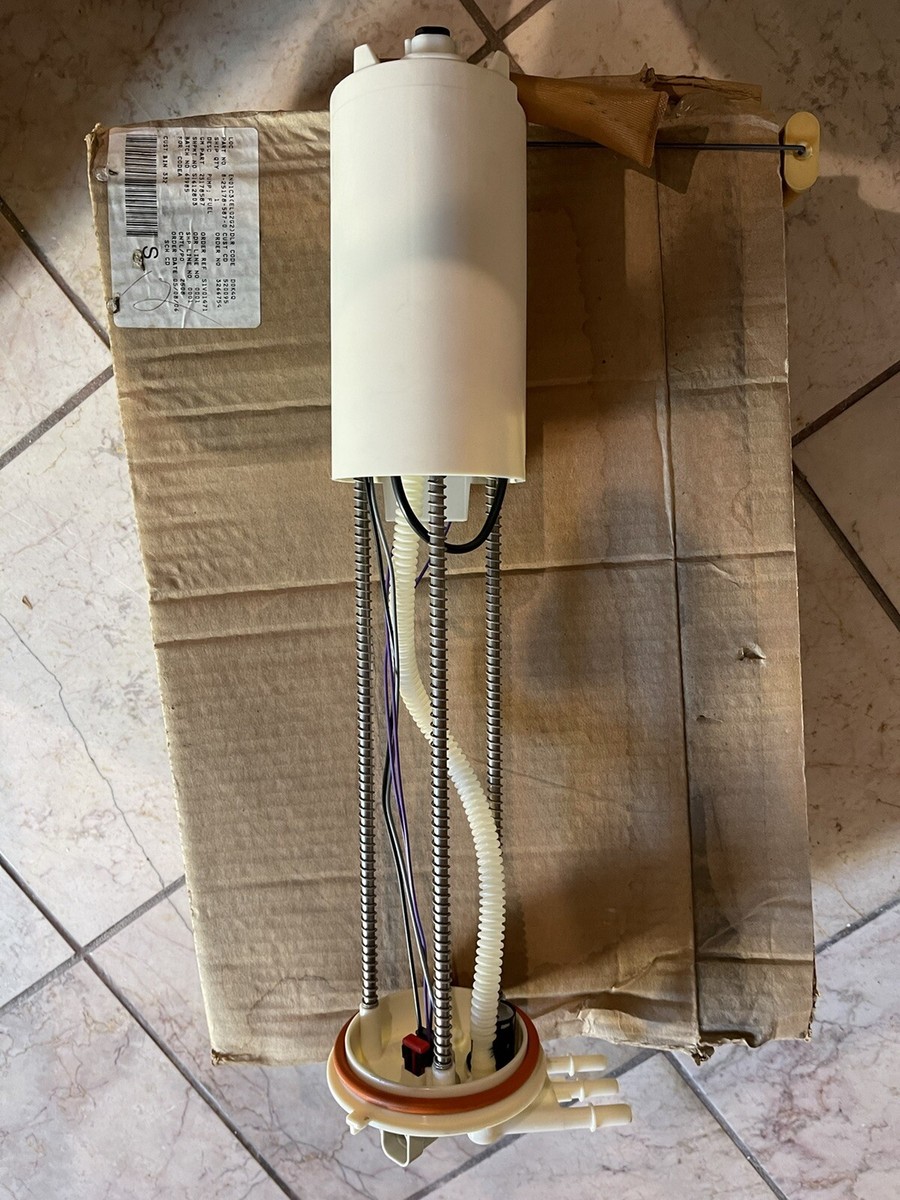 Isuzu GMC W-Series Tank Unit Assembly 25178587 Fuel Pump. | eBay