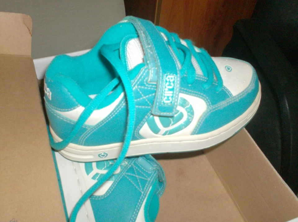 Zapatos de skate vintage niños - 1, nuevo stock muerto 2005 circa - 22 cm suela colección Foto 3 de 4