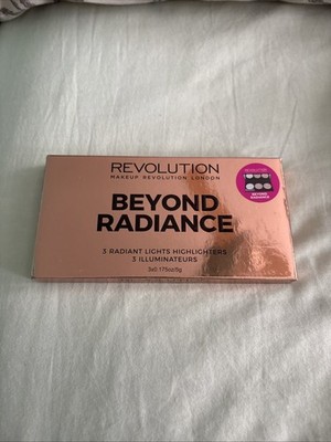 Revolution Beyond Radiance Highlighter Palette