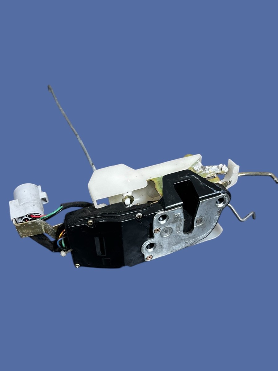 1994–1999 TOYOTA CELICA Door Lock Latch Actuator Front Left 69040