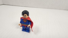 LEGO DC Super Heroes Superman Minifigure From Juniors Set 10724 Genuine LEGO