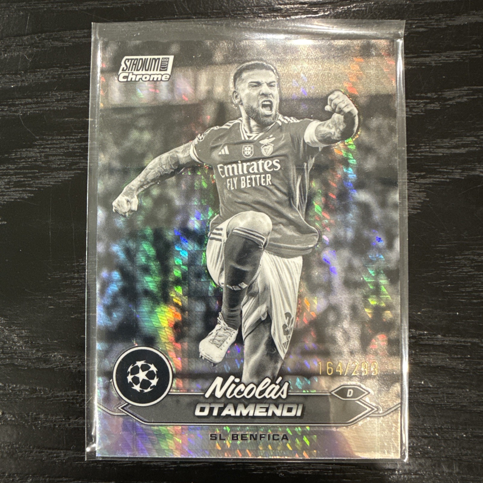 2023-24 Topps Stadium Club Nicolas Otamendi Bland And White Prism /299