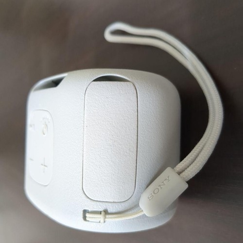 SONY SRS-XB01 altoparlante wireless IPX5 impermeabile Bluetooth bianco usato Giappone - Foto 3 di 3