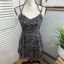 Kimchi Blue Dress Womens 6 Black Ditzy Floral...