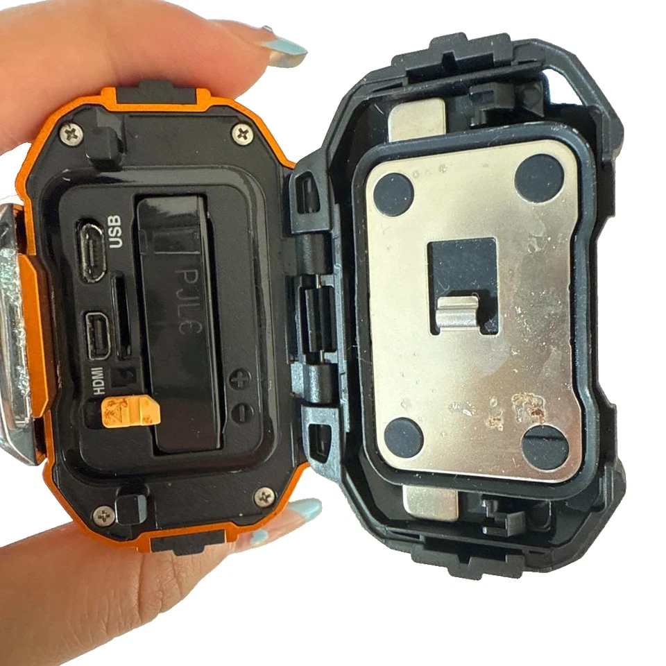 Водонепроницаемая экшн-камера RICOH WG-M1 оранжевая WG-M1 в очень хорошем состоянии - Изображение 3 из 4