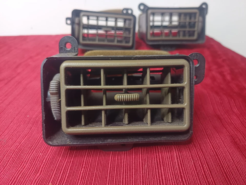 Ford F250 1999-2004 F350 F450 Super Duty Excursion OEM AIRE ACONDICIONADO ventilaciones marrones Foto 2 de 4