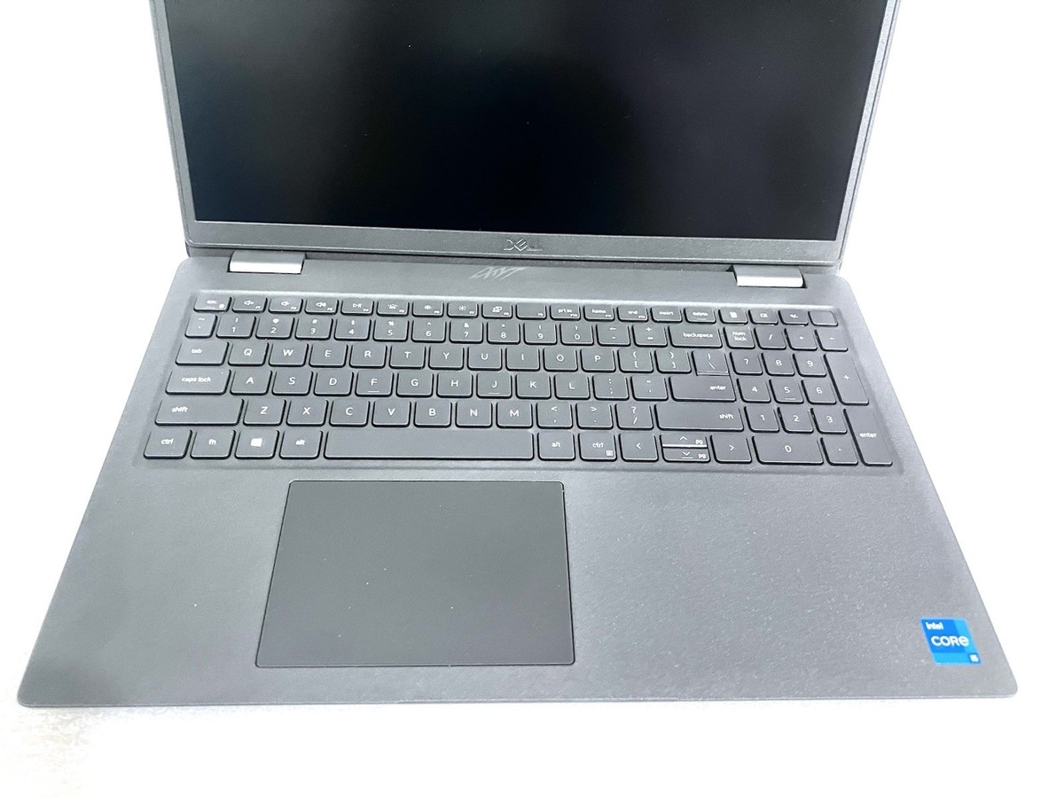 Dell Latitude 3520 i5-1135G7 2.40GHZ 16GB RAM 512GB SSD Win 11 Pro