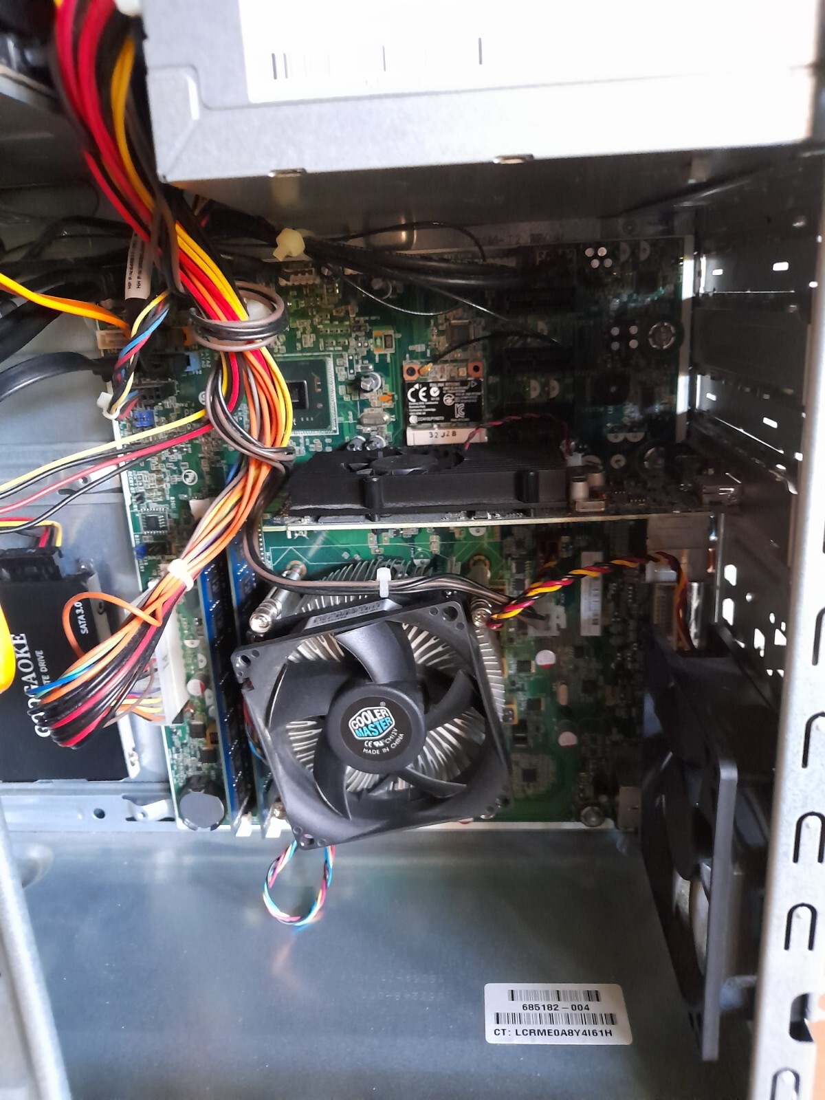 PC HP PAVILION i3 3220 3.30GHZ / RAM 8 GO / SSD 256GO / HDD 500 GO