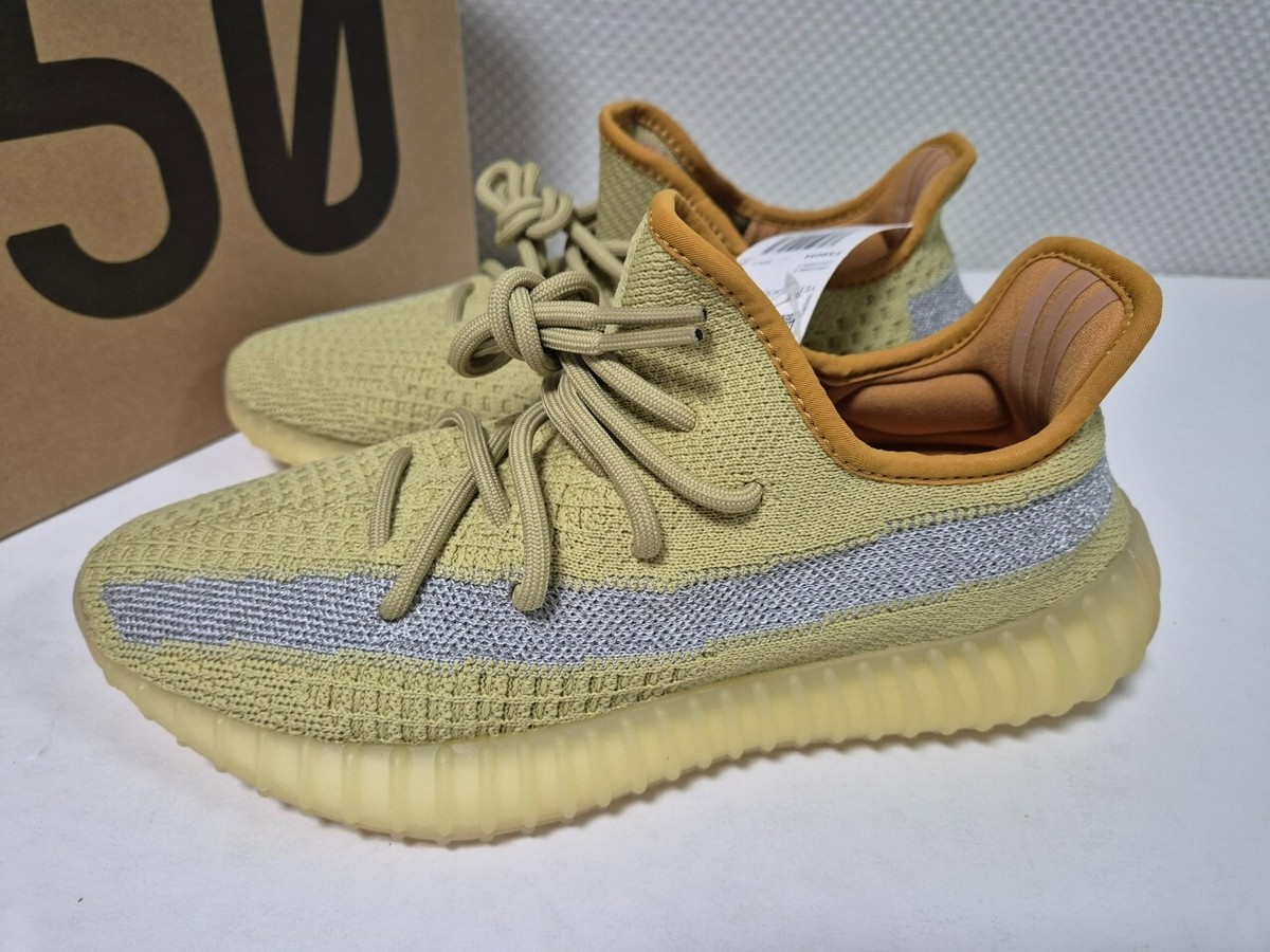 adidas Yeezy Boost 350 V2 Marsh size US JP 250 FX9034