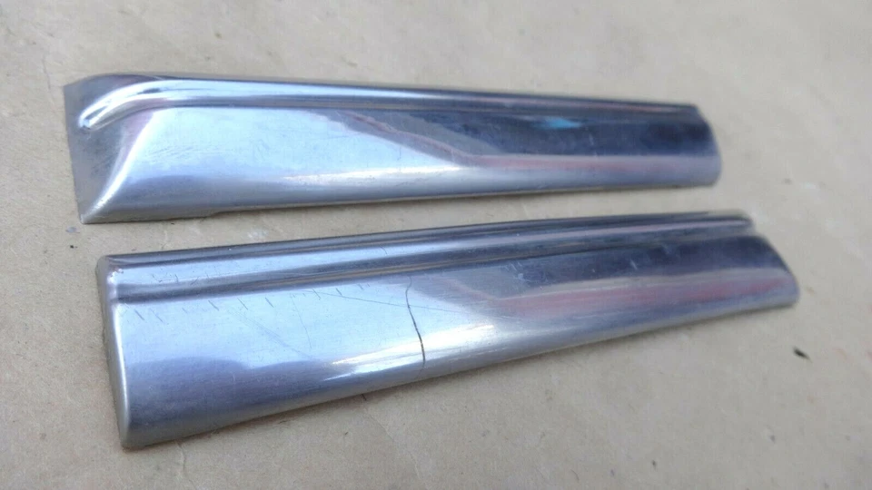 Oldsmobile Cowl 1939 molduras de acero inoxidable par original GM  Foto 2 de 4