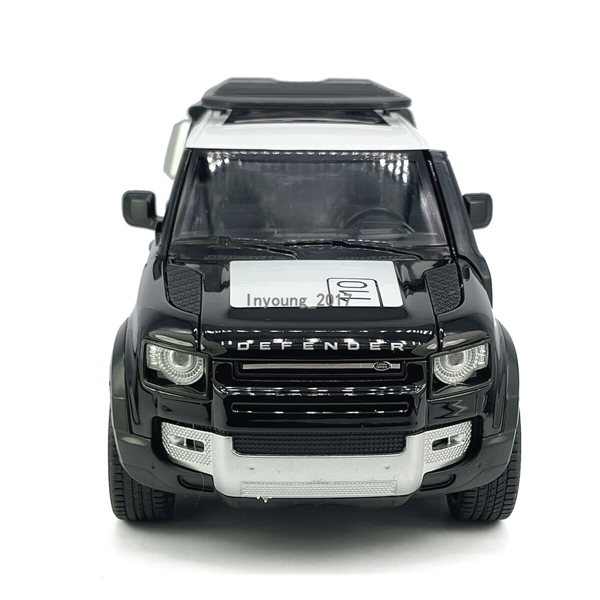 1:24 Land Rover Defender 110 Model Car Diecast Toy Cars Boys