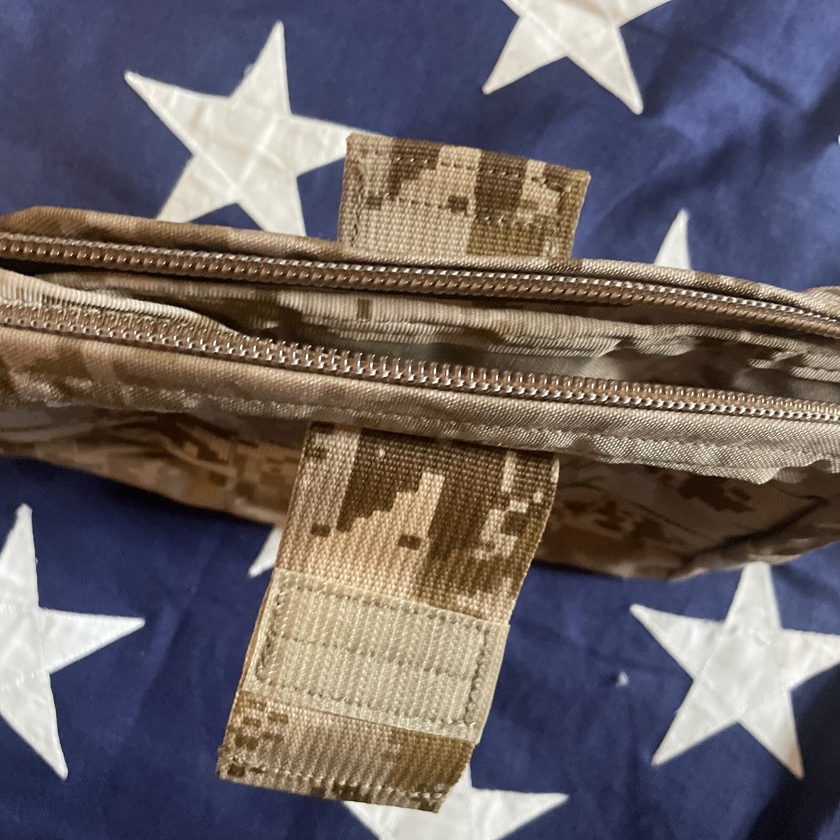 実物 EAGLE AOR1 アドミンポーチ seal devgru Eagle Industries AOR1 Utility Wide 9x3x5 General GP Pouch