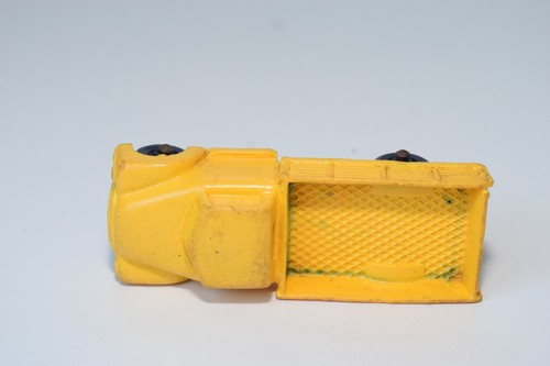 A48 1:43 TOMTE LAERDAL VINYL CHEVROLET LORRY YELLOW EXCELLENT CONDITION 4 - Picture 6 of 7
