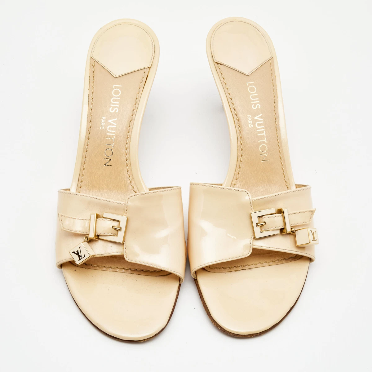 Louis vuitton shop buckle slides