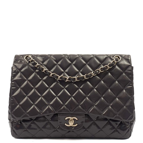 Chanel Shoulder Bag Classic Single Flap - Maxi in Purple, Patent Leather