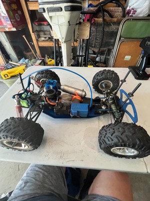 RC10GT RC10 GT READY TO RUN NEW VX-18 ENGINE TEAM ASSOCIATED