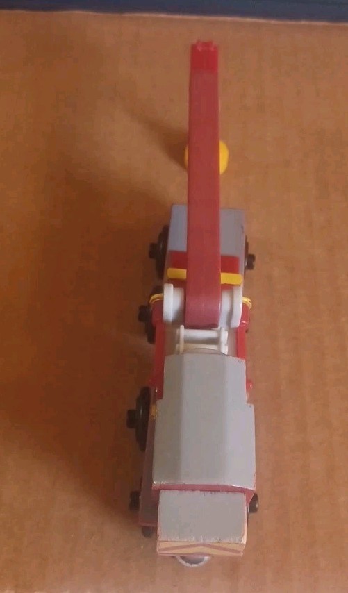 2007 THOMAS THE TRAIN WOODEN ROCKY CRANE CAR NAME ON CHASSIS 07166 | eBay
