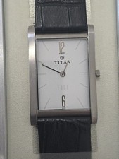 Titan Edge Quartz Slim Watch SS Case White Di...