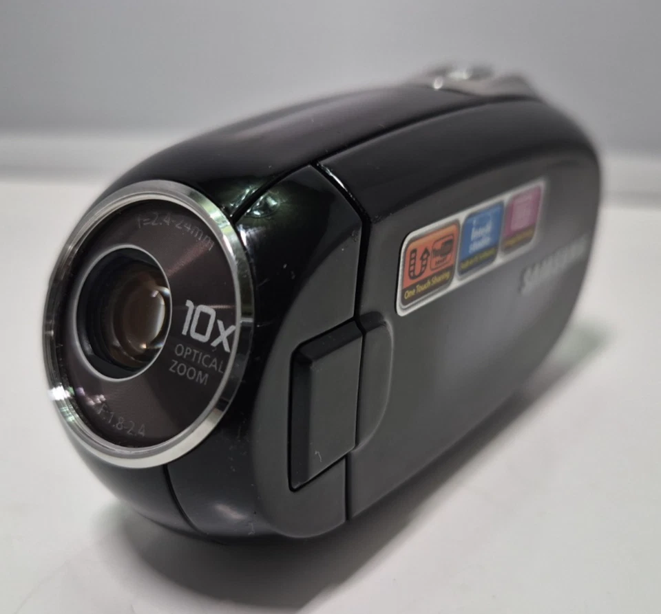 Samsung Smart Memory Cam SMX-C19BP/XEU Digital Camcorder 10x Zoom - Image 2 of 4