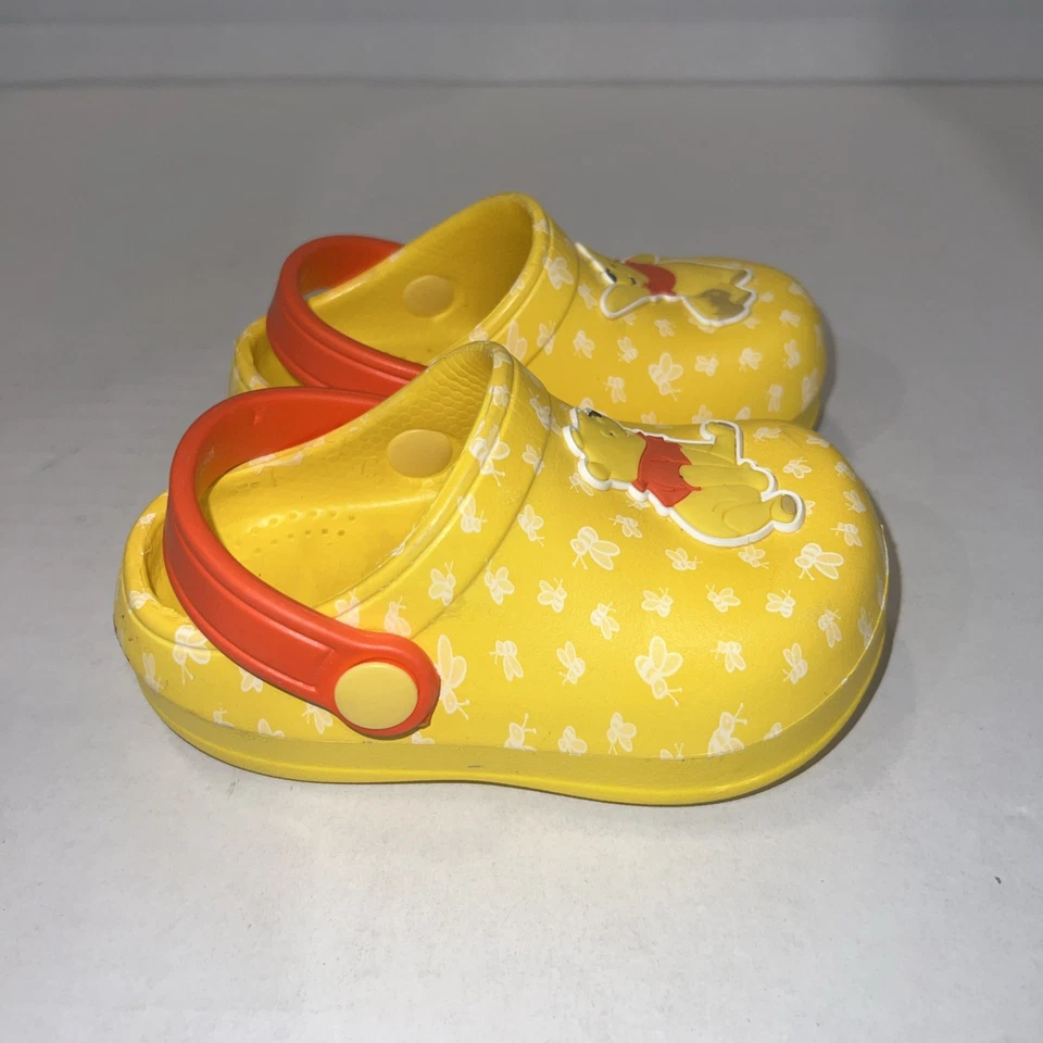 Zapatos de bebé Winnie The Pooh talla 5 Foto 4 de 4
