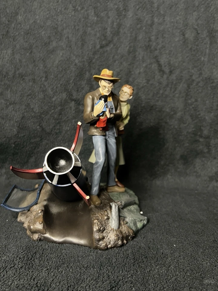 DC Direct - Superman Llegada a Smallville - Mini-estatua Usada Foto 4 de 4