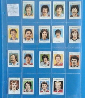 CORNISH MATCH CO JAY DEES NEWSAGENTS FOOTBALLERS 2ND SERIES (FULL SET OF 18)