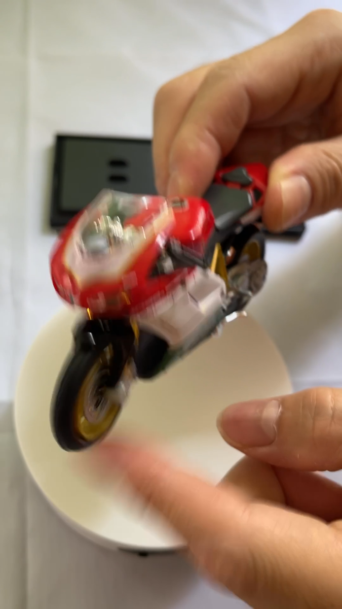 Maisto 1:18 Scale DUCATI 1098S Alloy Motorcycle Bike Model Toy