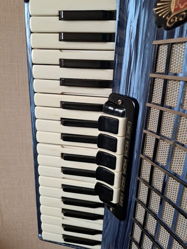 Deutsches Vintage Klavier Accodion Contasina 80 Bass mit Koffer - Bild 4 von 24
