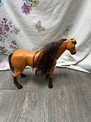DreamWorks SPIRIT Horse Walking Walks Deluxe Motion & Sound 35 cm - funktionstüchtig
