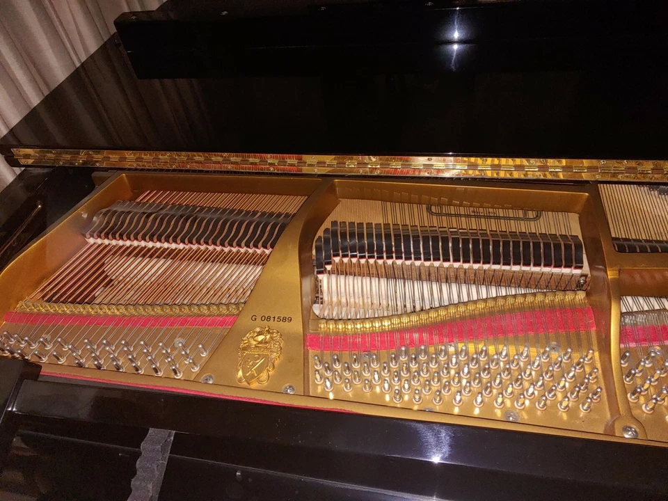 Beautiful Slightly Used Baby Grand Piano - Image 4 of 4