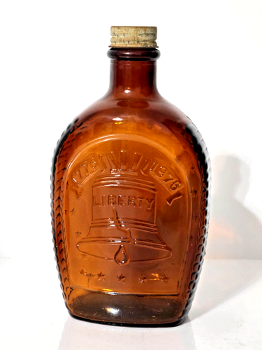 Vintage Liberty Bell, Statue of Liberty + 1 more Americana Bottle collection. - Picture 3 of 8