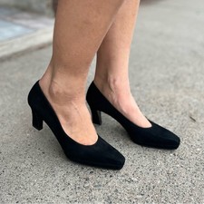 Vintage Escada 8AA Classic Black Suede Heels