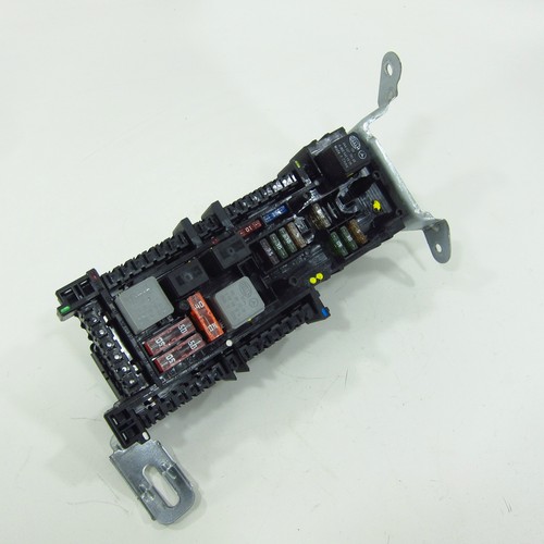 Sicherungskasten hinten Mercedes Benz C218 CLS 02.11- A2129060105