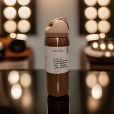 Owala Stainless Steel FreeSip Bottles 32 Oz Holiday 2025 Metallic Rose Gold