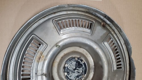 Chevrolet Chevelle SS Hub Cap 1967 vintage - Picture 9 of 10