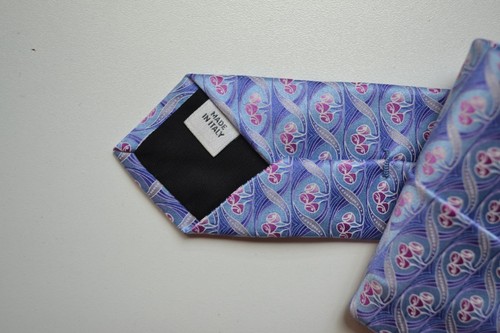 Valentino by Valentino Garavani Woven Silk Tie 'Tie 8.5 cm' - Picture 5 of 8