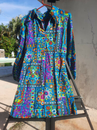 Vintage Homemade 1970's long sleeve dress