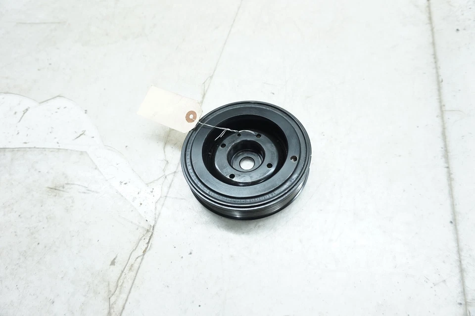 Volkswagen Passat 2016-2017 fabricante de equipos originales motor 1,8 L equilibrador armónico Foto 3 de 4