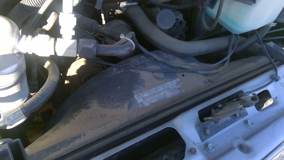 1989 Chevy G20 Van радиатор охлаждения вентилятор плащ оригинальный пластиковый корпус 5,0 л - Изображение 3 из 4