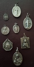 Vintage French religious medals. Mixed lot  of 8. 