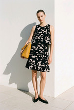Banana Republic Popover Print Dress Size 6 Black and Tan EUC