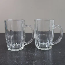 Pair of Vintage Pint Glasses - Crown Mark 1968 - Glover