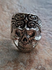 Men's Silver Tone Skull Theme Band Ring -  Read Description