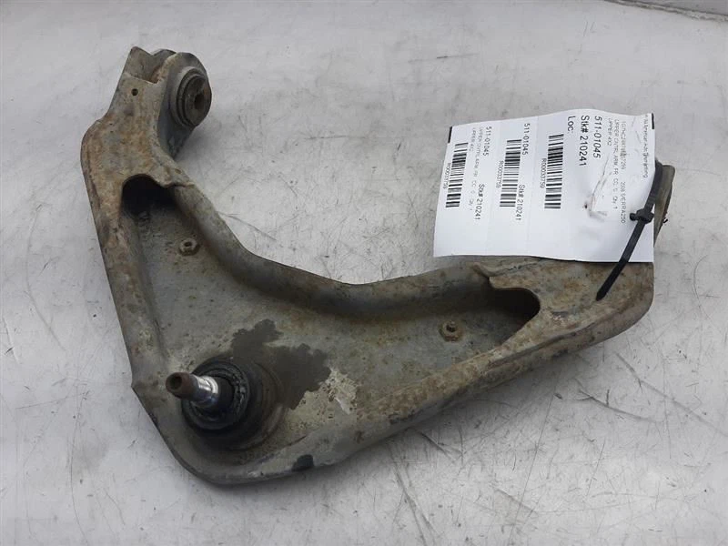 Brazo de control superior delantero para Chevrolet Suburban 2500 25905442 00-13 Foto 3 de 4