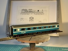 Hornby R4137A Anglia Railways 3368 MK2 First Coach OO Scale Model