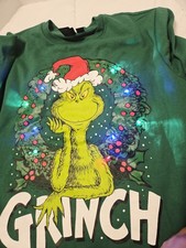 Dr. Seuss The Grinch Sweatshirt 3XL Oversized Green Christmas Wreath W/ Lights