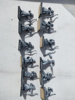 12x Warhammer Fantasy Old World High Elf Archers (ME) A