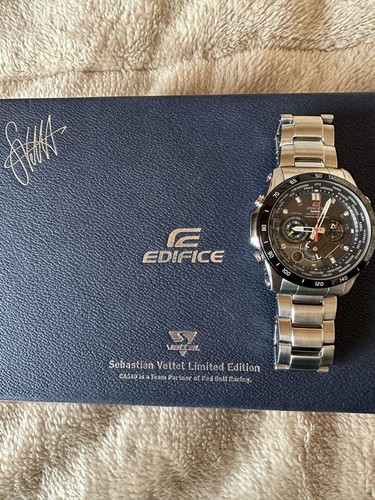 USED CASIO EDIFICE VETTEL LIMITED MODEL WRISTWATCH VERYGOOD M-6ED4 - Picture 1 of 6