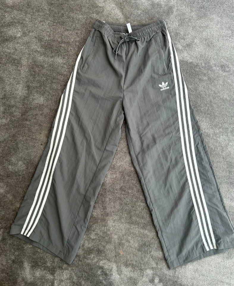 Adidas Oversized 3 Stripe Retro Adilenium Pants Small. Medium, Large, XL - Image 3 of 4