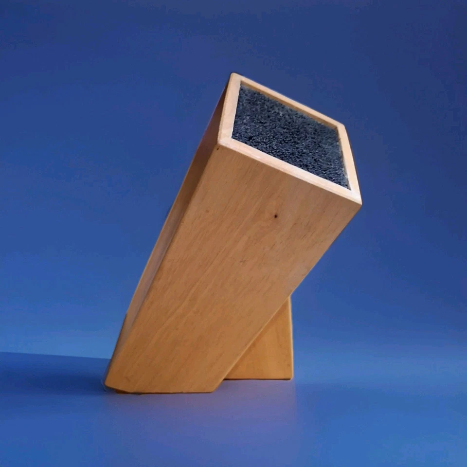 Kapoosh Slotless Universal Knife Block 10"x33/4" W/ 3"x3" Knife Area - Image 3 of 4